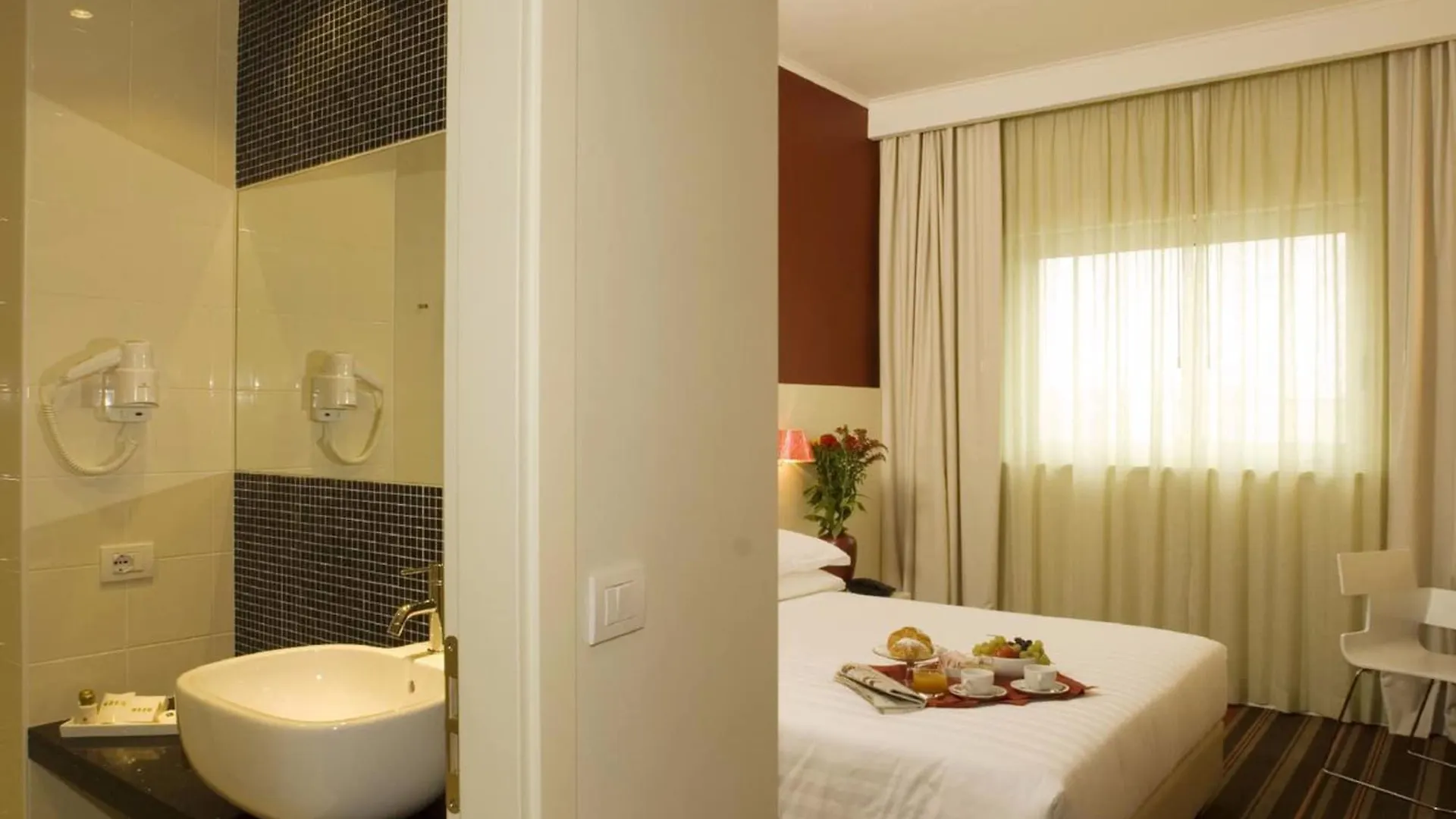 Michelino 75 By The Sydney Hotel Bologna