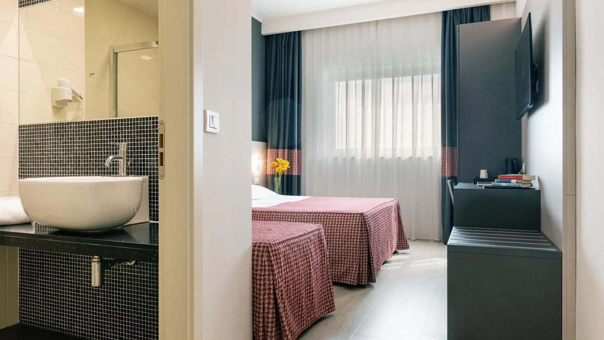 Michelino 75 By The Sydney Hotel Bologna