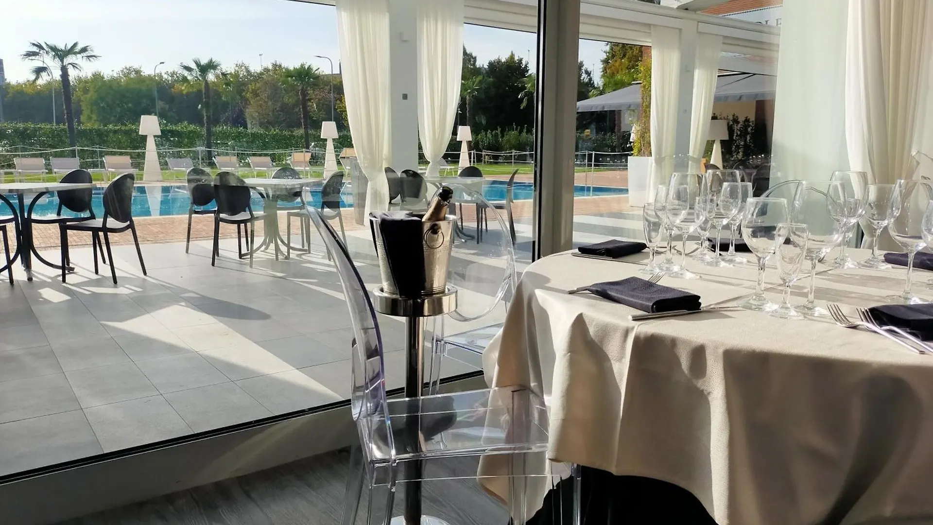 Michelino 75 By The Sydney Hotel Bologne